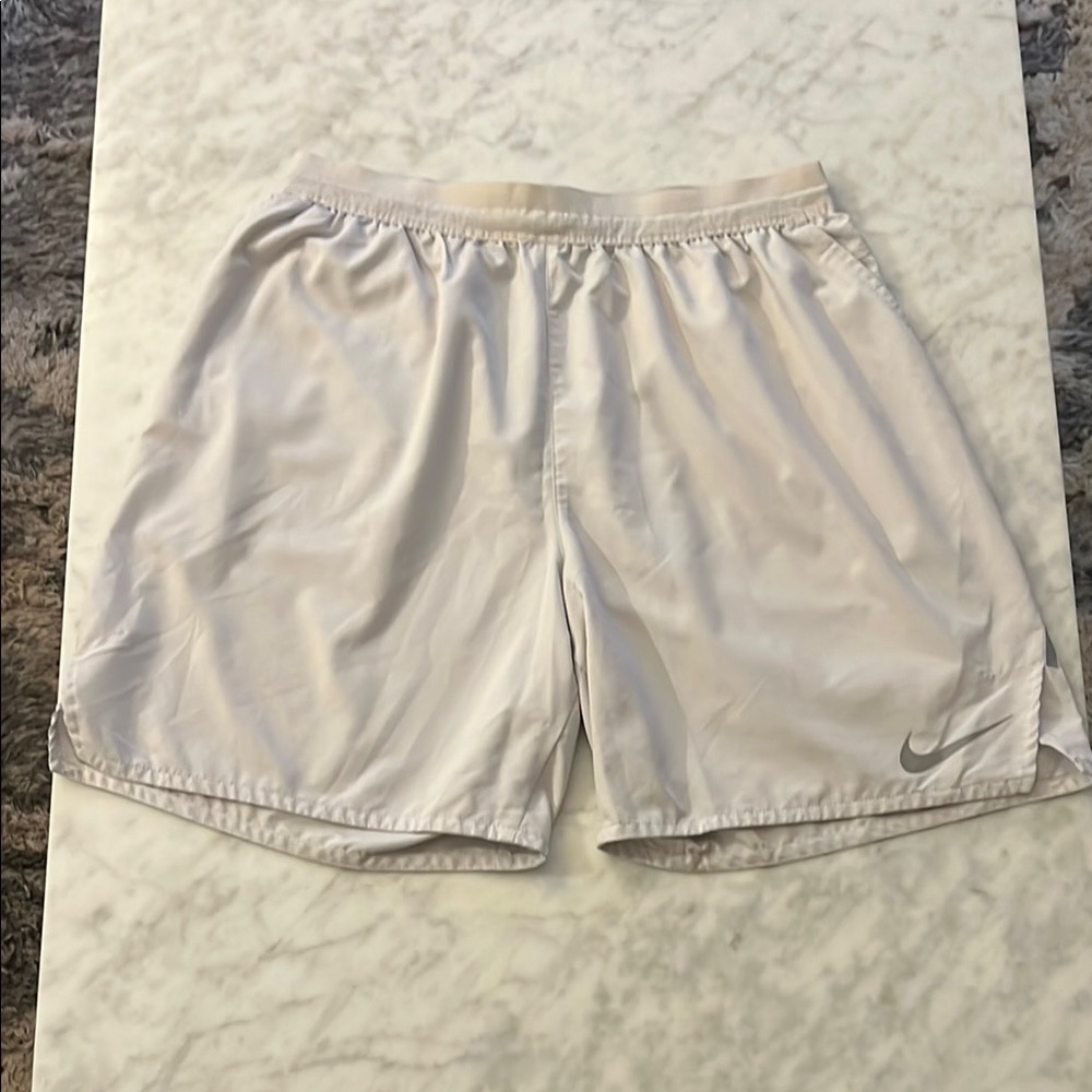 Nike Dri-Fit White Athletic Running Shorts Lightweight Performance Size M